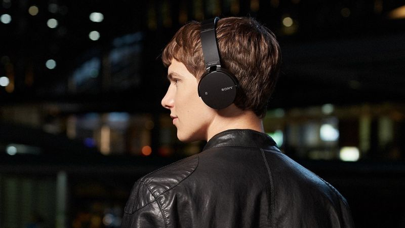 Illustration for article titled Today’s best deals: Surround sound, wireless headphones, and more